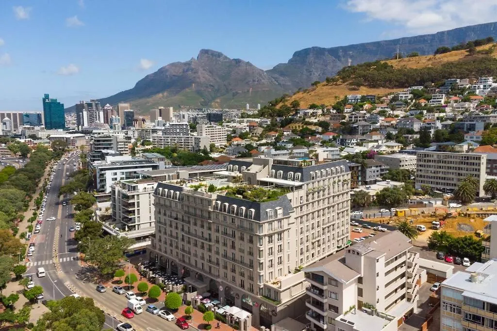 Stunning Cape Royale Suite Cape Town
